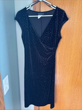 VTG Y2K Black Velvet Sparkle Wrap Midi Dress